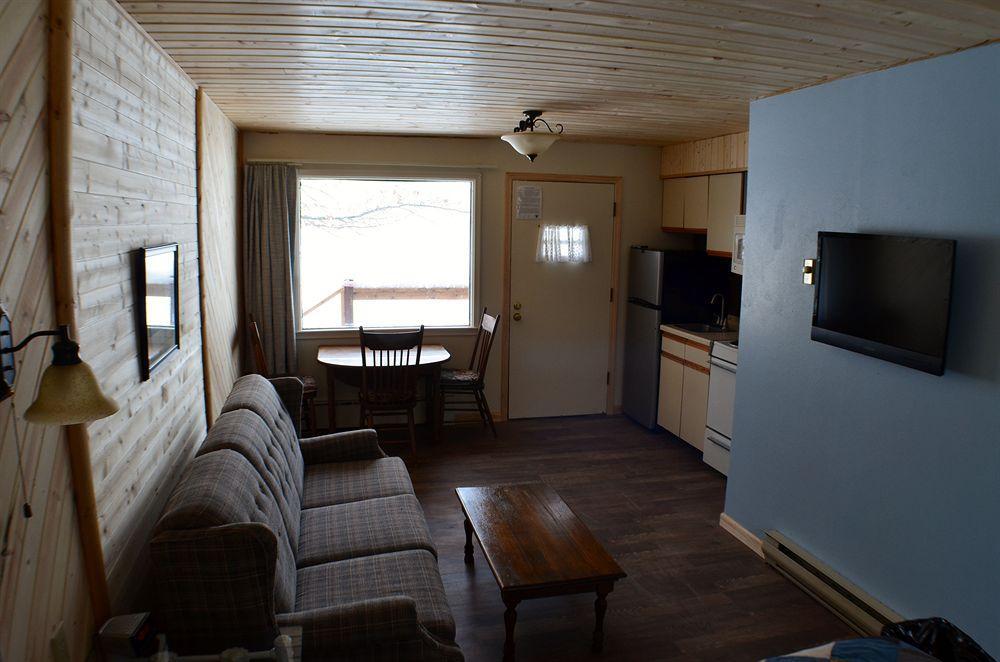 Curriers Lakeview Lodge Rice Lake Kültér fotó