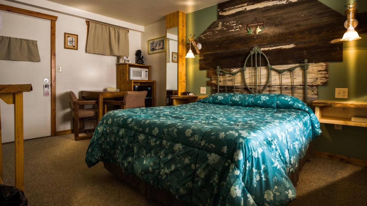 Curriers Lakeview Lodge Rice Lake Szoba fotó