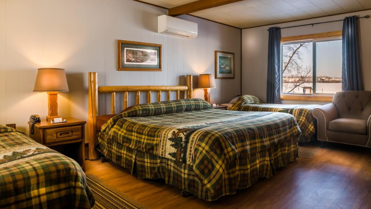 Curriers Lakeview Lodge Rice Lake Szoba fotó