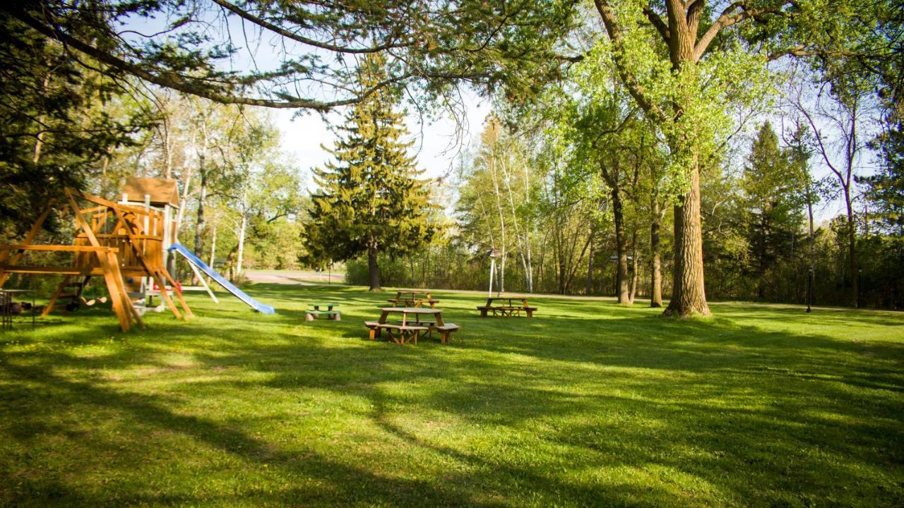 Curriers Lakeview Lodge Rice Lake Kültér fotó